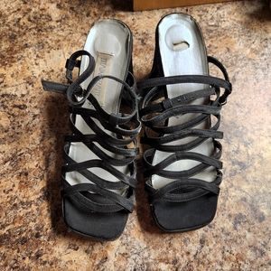 MAINFRAME straped high heels